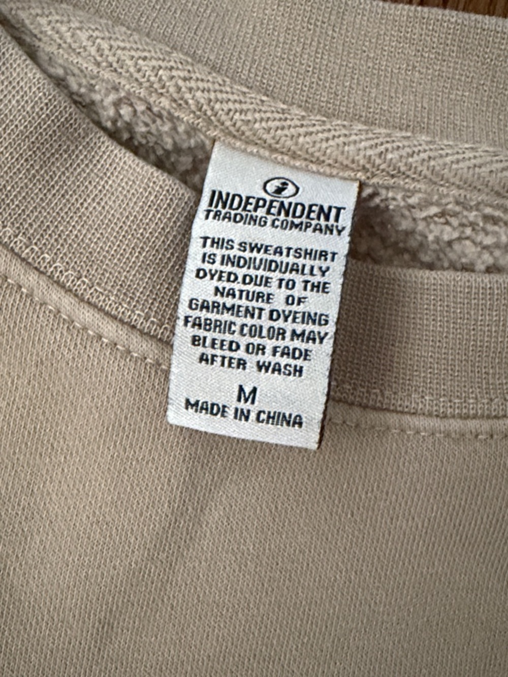Independent Trading Co. Petty Checkerboard Logo Beige Crewneck Sweatshirt medium - Picture 3 of 8